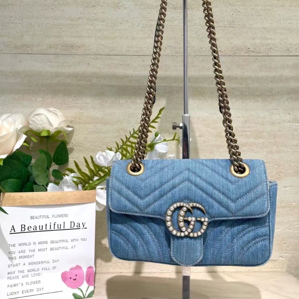 Gucci bags are new, trendy and versatile, interpreting high-end fashion attitude